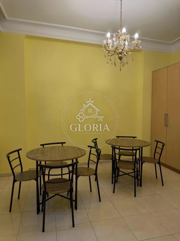 Трёхкомнатная квартира, 70 м², Старый город, фото 14