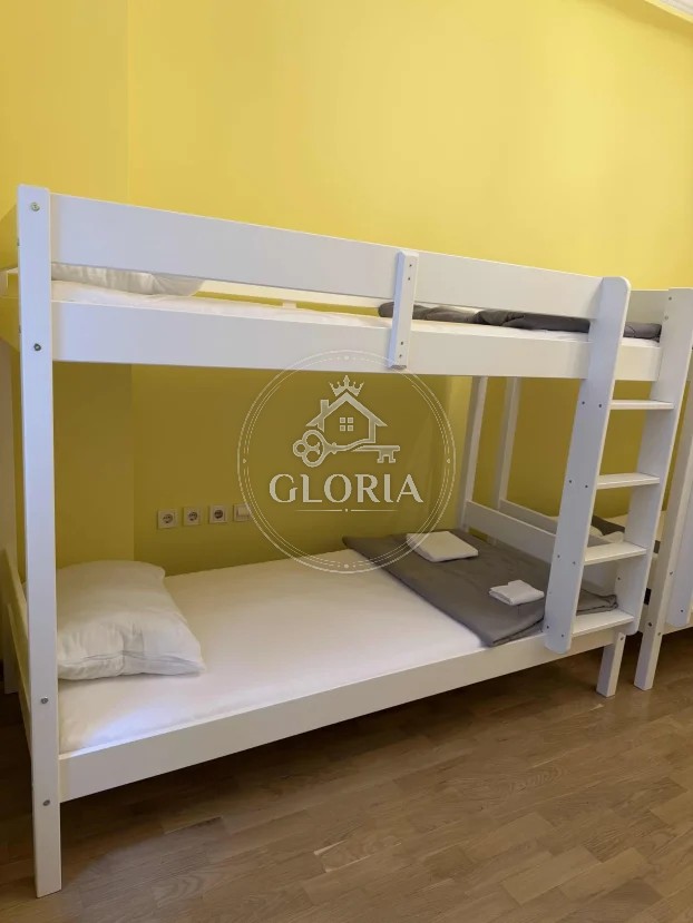 Трёхкомнатная квартира, 70 м², Старый город, фото 7