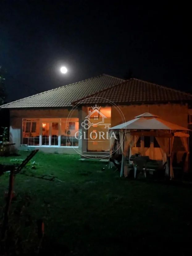 Дом, 290 м², Смедеревски пут, Гроцка