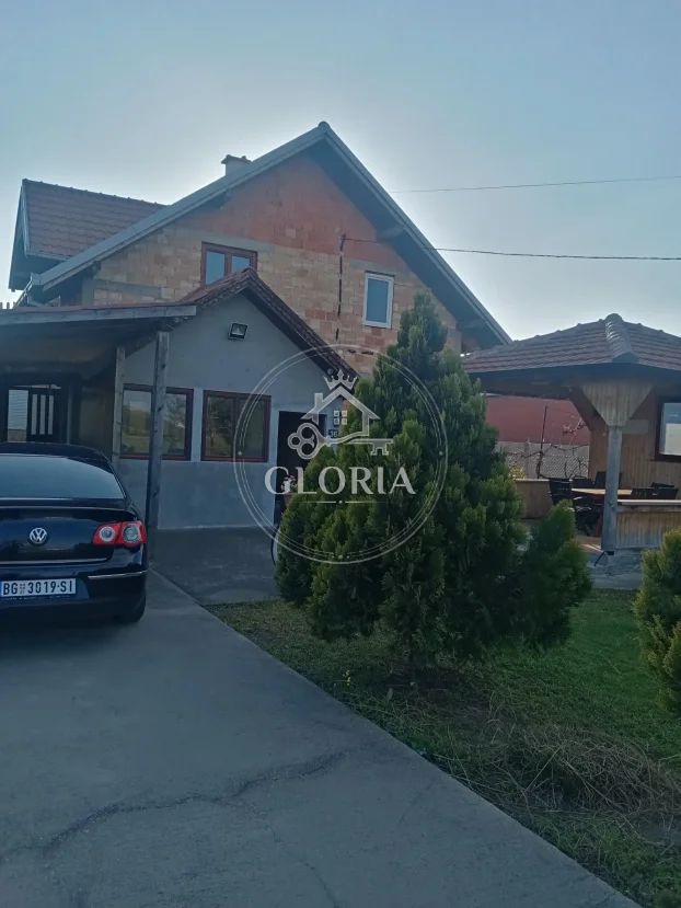 Дом, 220 м², Угриновци, Земун, фото 4