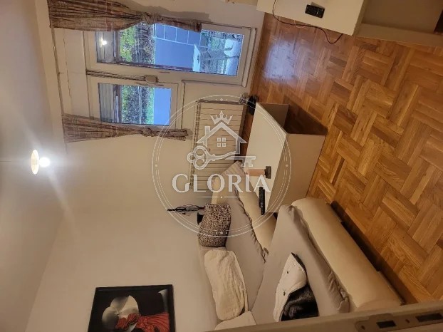 3,5-комнатная квартира, 80 м², Земун, фото 4