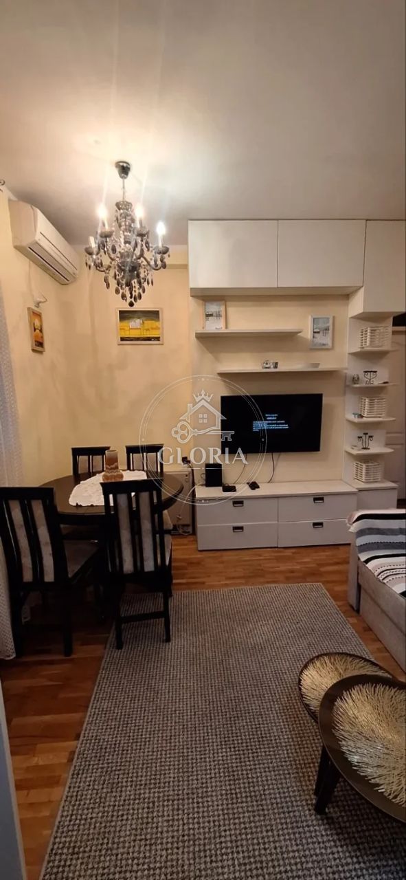 Трёхкомнатная квартира, 52 м², Палилула, фото 13