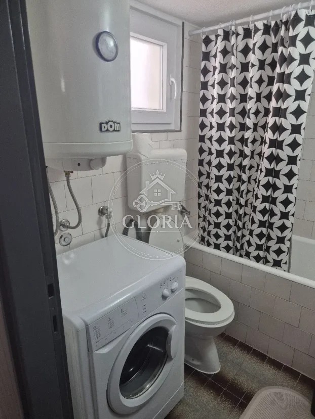 Двухкомнатная квартира, 38 м², Звездара, фото 8