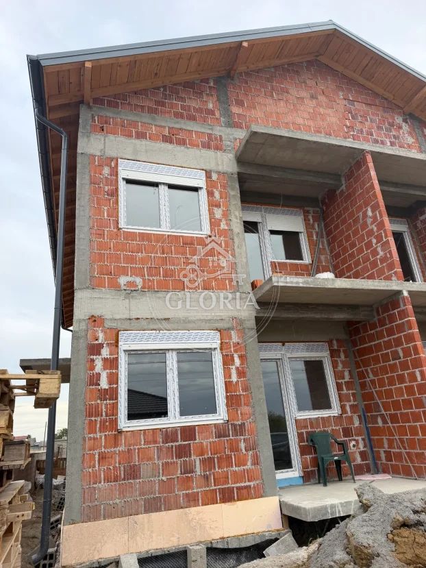 Дом, 272 м², Бечмен, Сурчин, фото 4