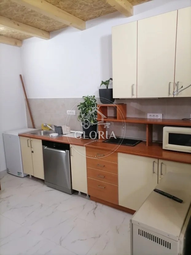 Студия, 24 м², Вождовац