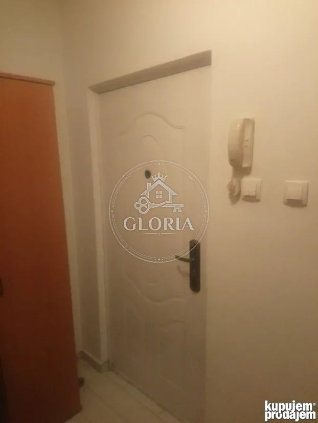 Двухкомнатная квартира, 46 м², Земун, фото 15