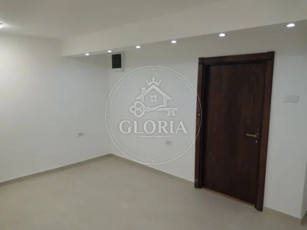 Трёхкомнатная квартира, 51 м², Лабудово брдо, Раковица, фото 14