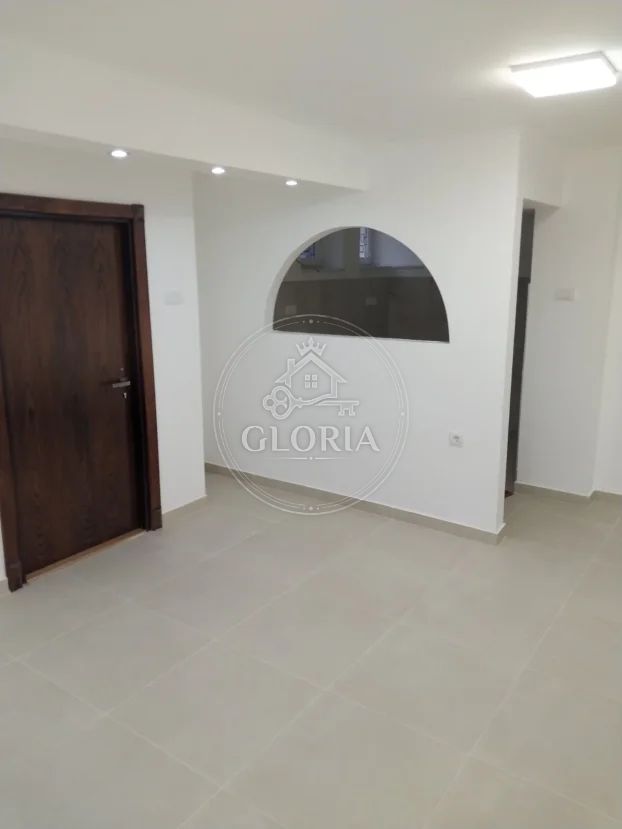 Трёхкомнатная квартира, 51 м², Лабудово брдо, Раковица, фото 9