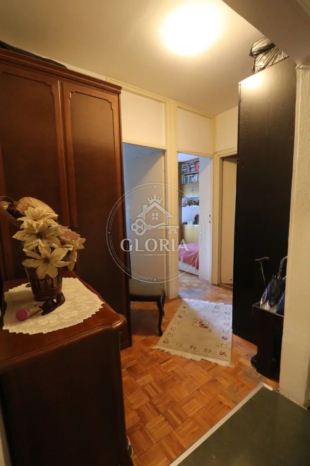 2,5-комнатная квартира, 78 м², Хотел Югославия, Новый Белград, фото 3