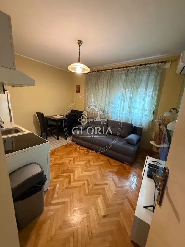 Однокомнатная квартира, 35 м², Палилула