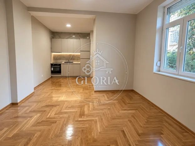 1,5-комнатная квартира, 45 м², Савски-Венац, фото 4
