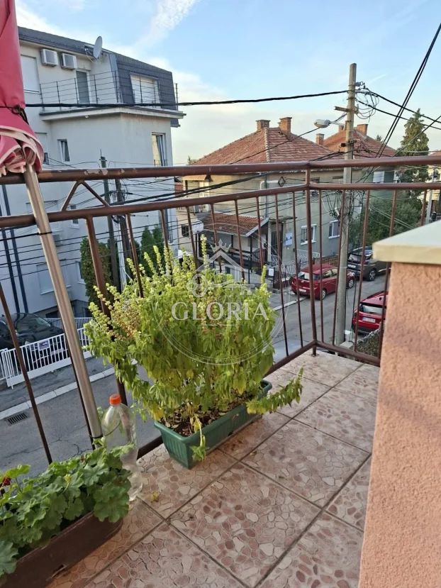 Трёхкомнатная квартира, 70 м², Баново брдо, Чукарица, фото 6