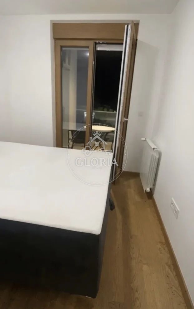 Трёхкомнатная квартира, 75 м², Новый Белград, фото 12
