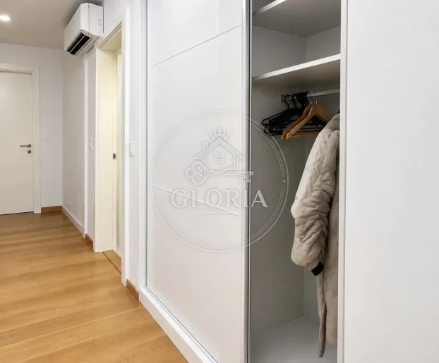 Трёхкомнатная квартира, 75 м², Новый Белград, фото 5