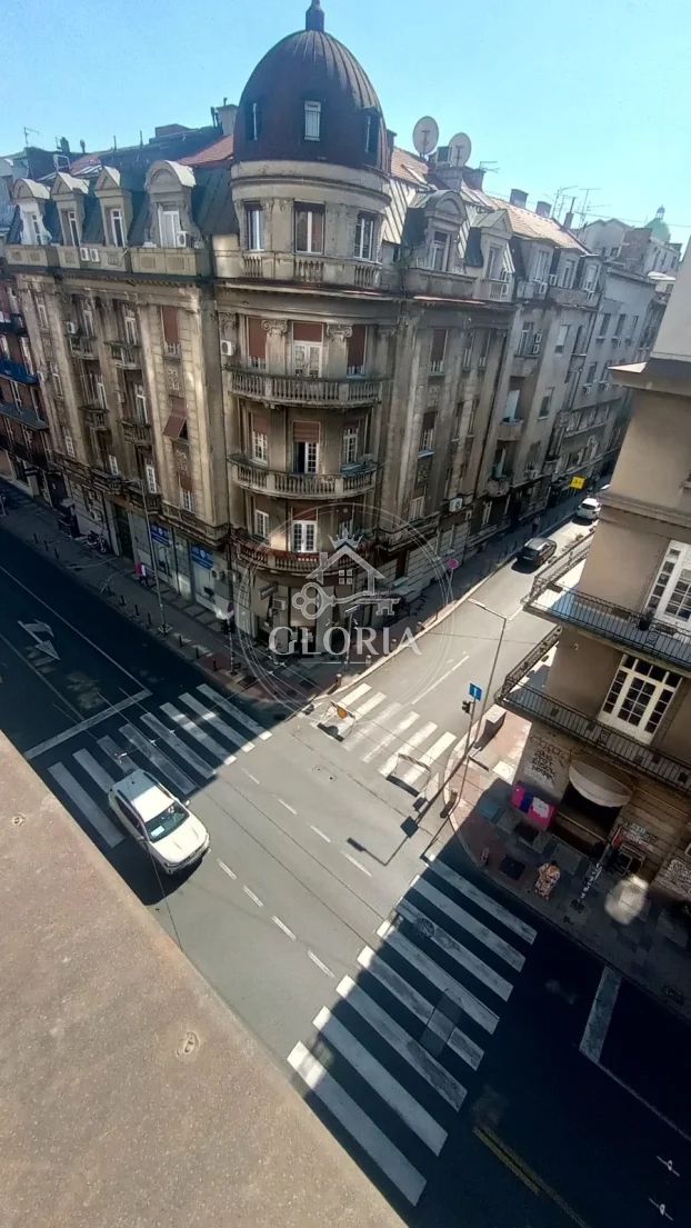 3,5-комнатная квартира, 83 м², Старый город
