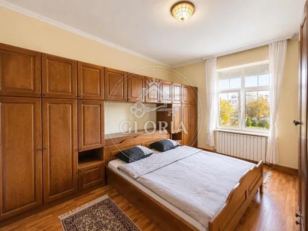 Трёхкомнатная квартира, 120 м², Старый город, фото 5