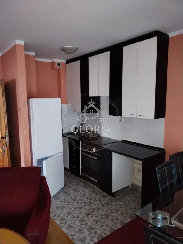 Однокомнатная квартира, 45 м², Жарково, Чукарица, фото 3