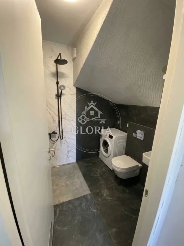 Дом, 220 м², © ОпенСтреетМап цонтрибуторс, Земун, фото 7